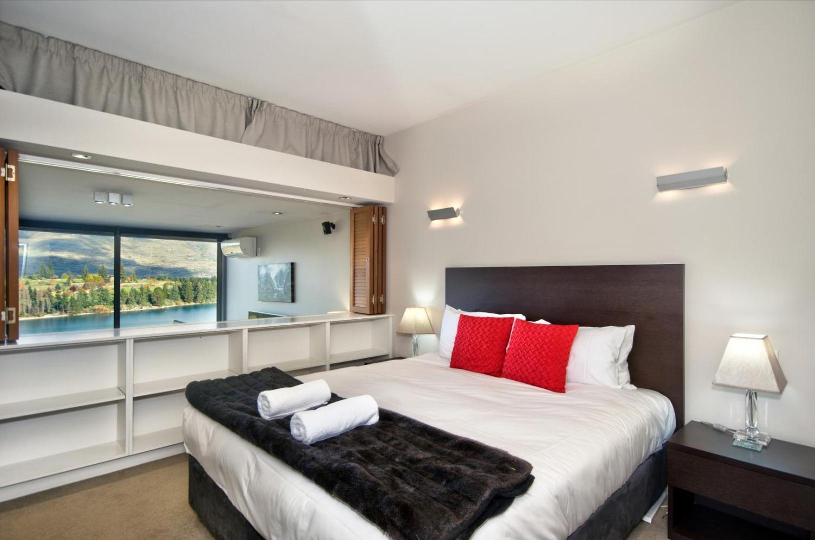 Pure Retreat Lake Views 퀸즈타운 외부 사진